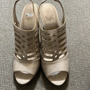 Impo Women's Beige Cutout Heels